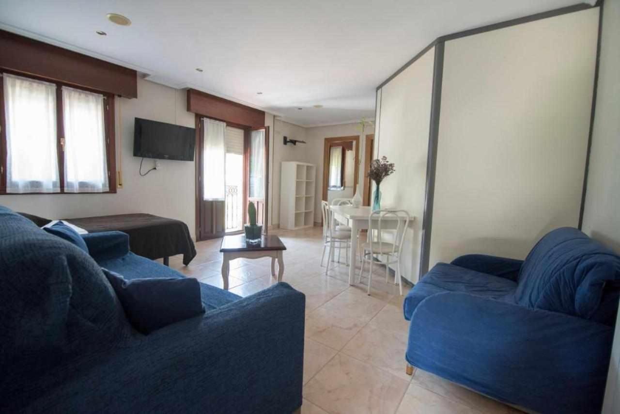 Apartamentos Mugarri Poveña エクステリア 写真