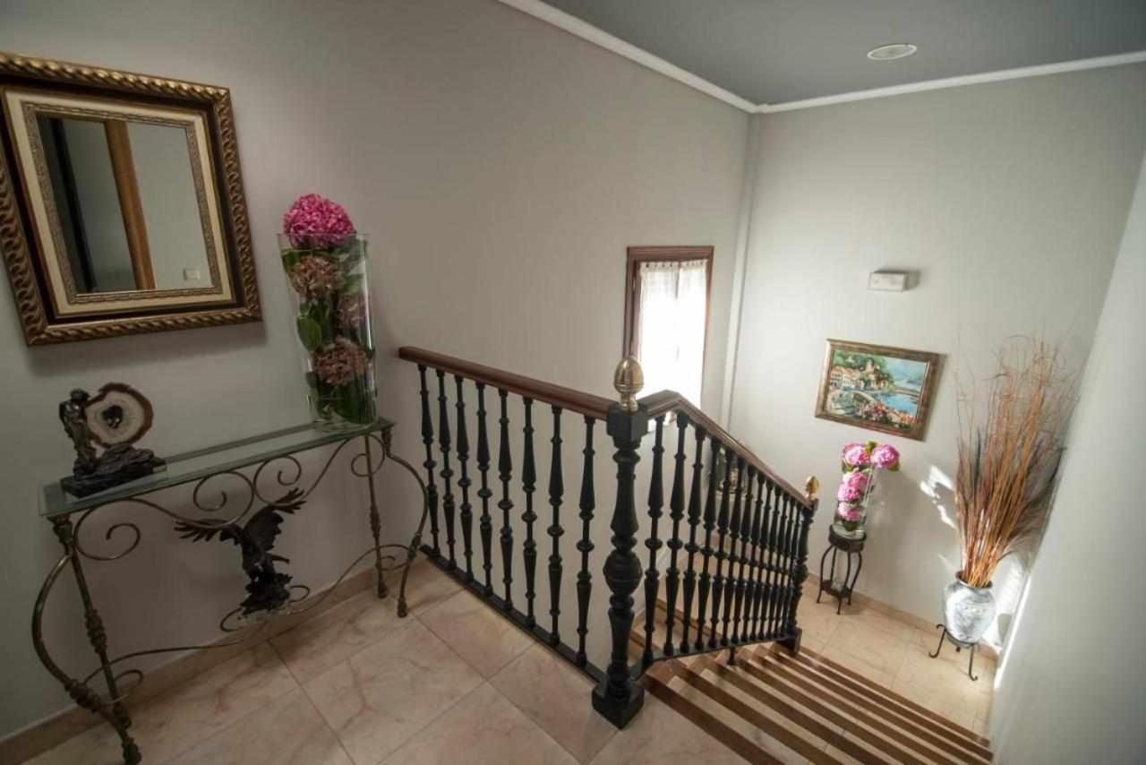 Apartamentos Mugarri Poveña エクステリア 写真